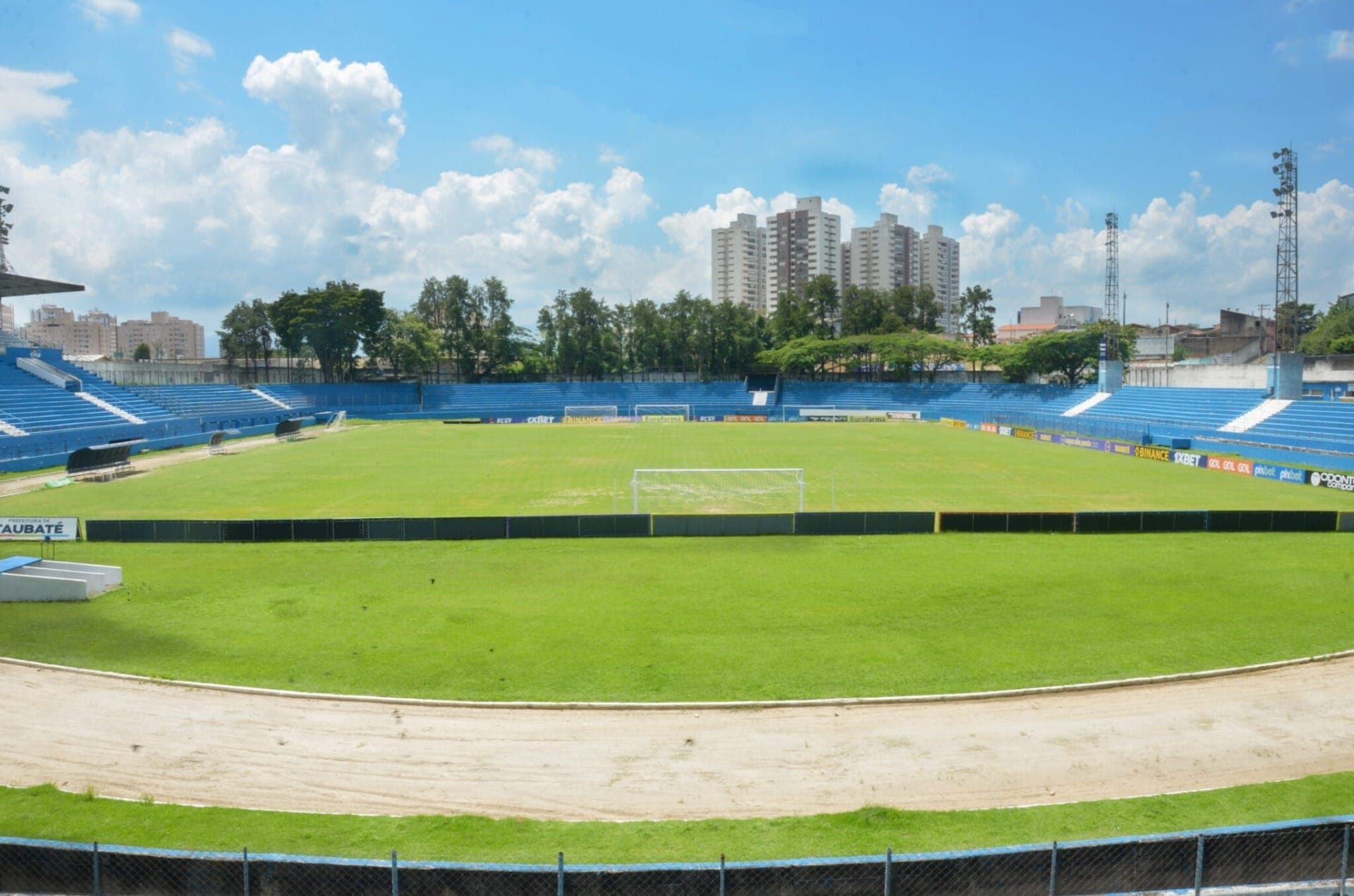 Em Taubaté, Grêmio e Cruzeiro se enfrentam pela semifinal da Copinha 2026