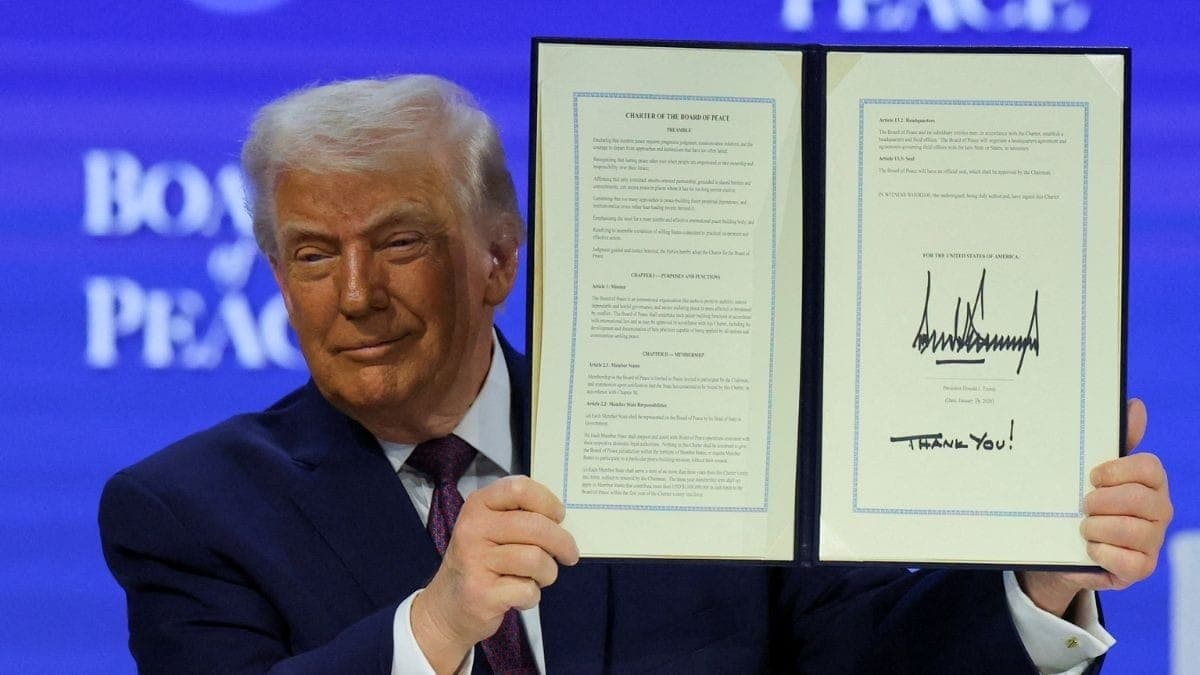 Donadl Trump anuncia aumento de tarifas contra a Coreia do Sul