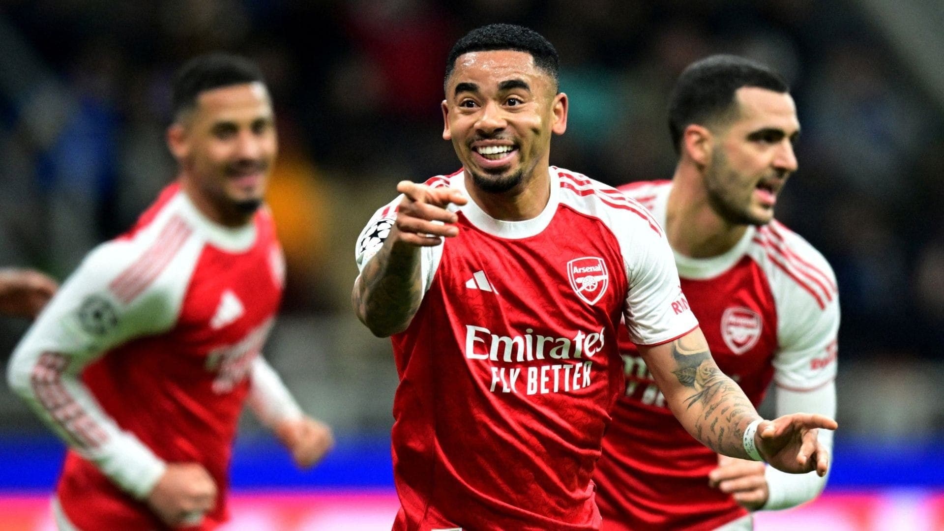 Arsenal é líder da Premier League