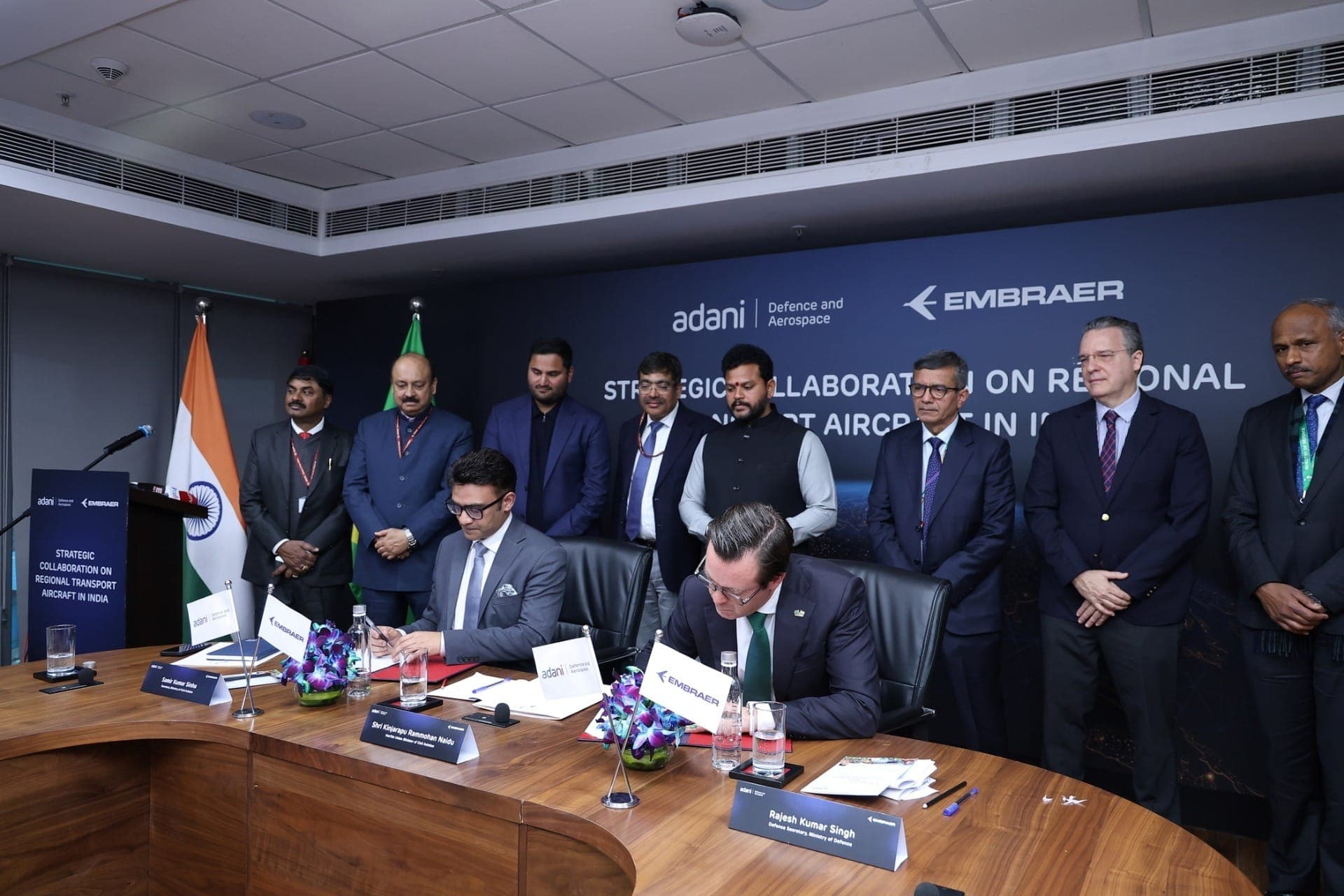 Embraer anuncia parceria para fabricação de aviões na Índia