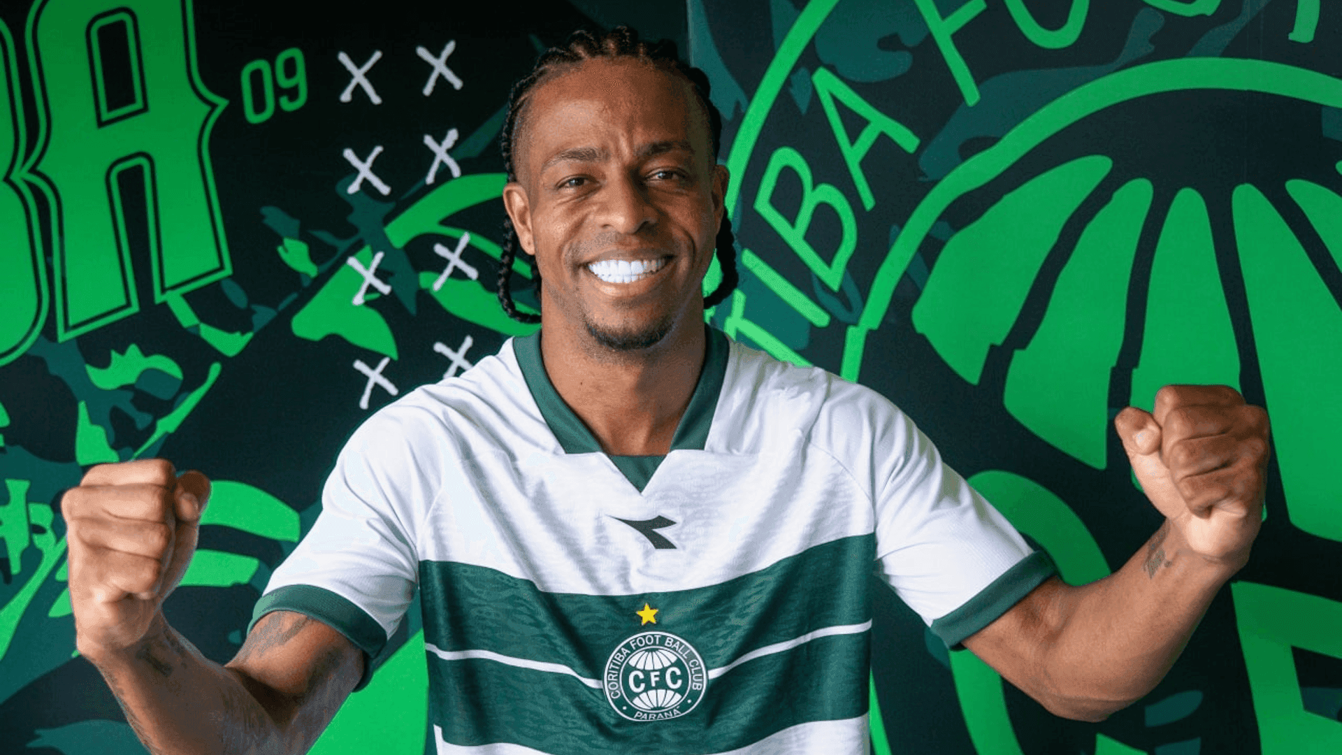 Keno é o novo atacante do Coritiba