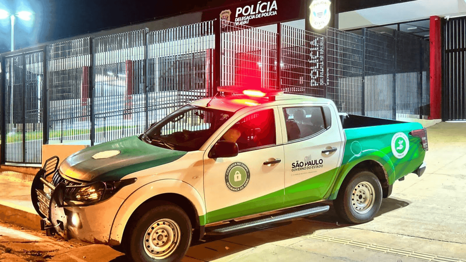 O indivíduo foi conduzido ao Plantão Policial