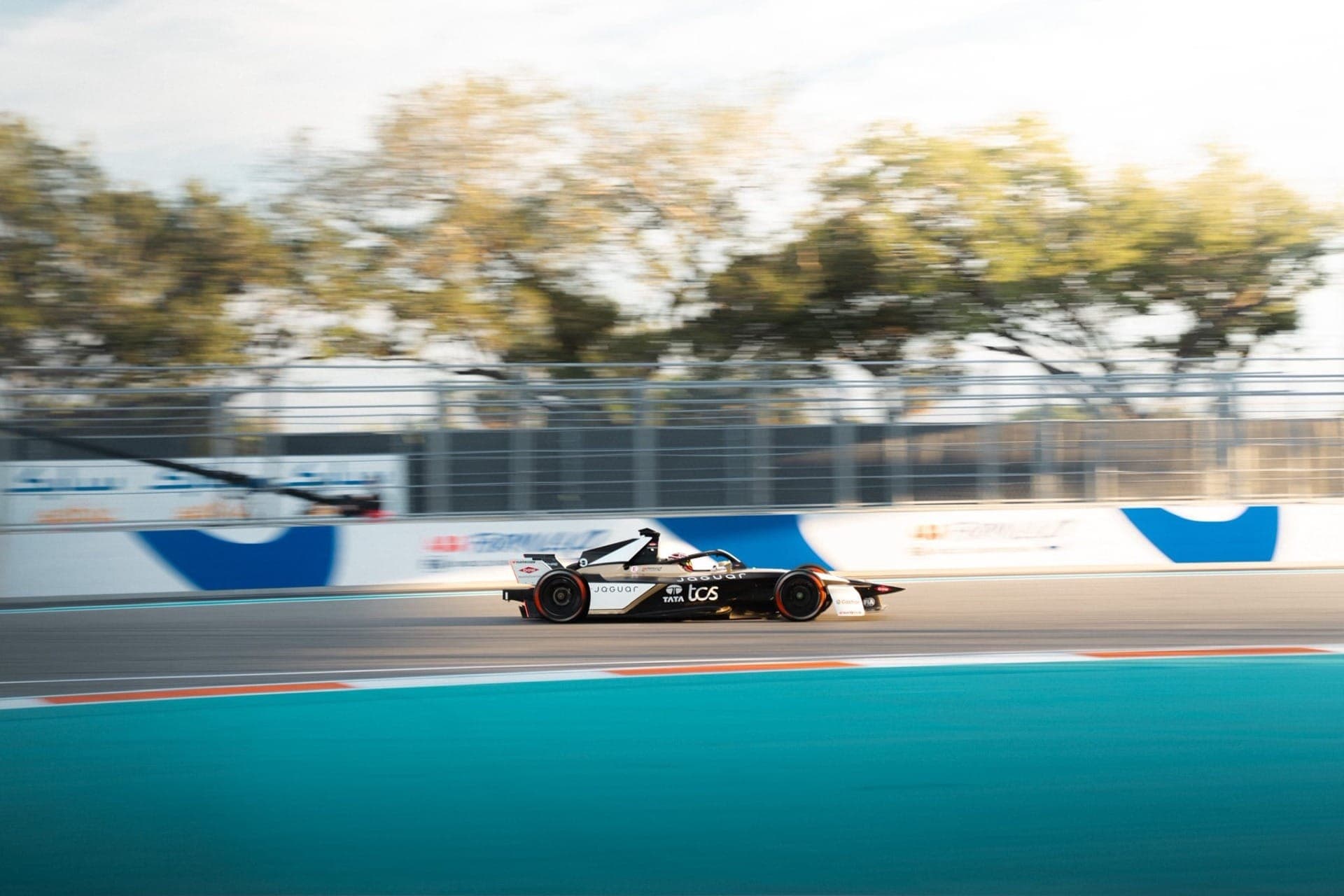 Mitch Evans vence o E-Prix de Miami