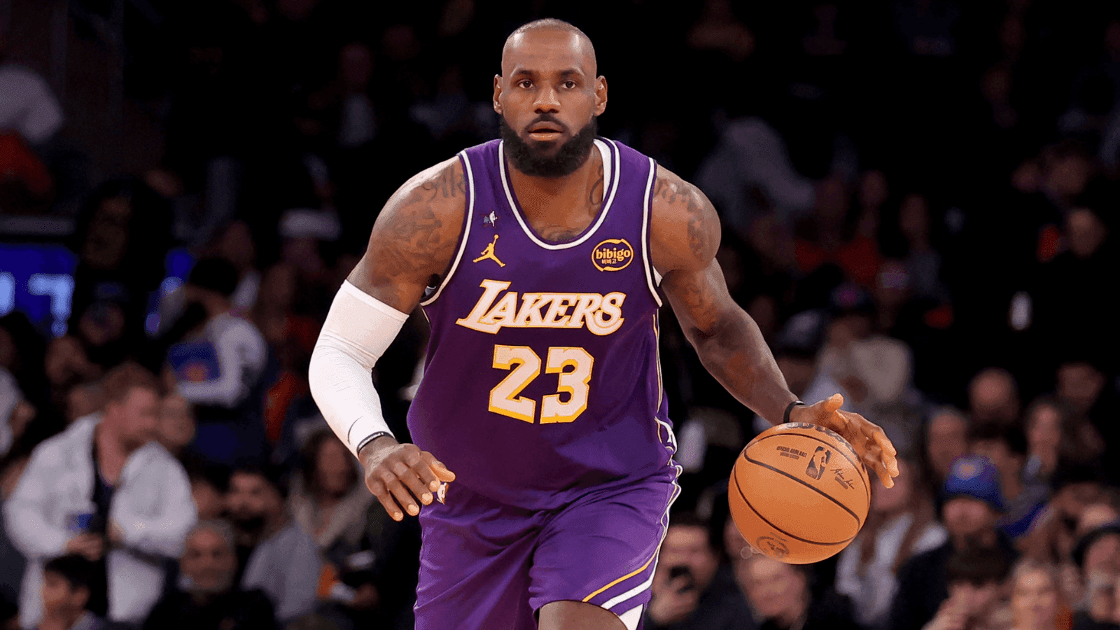 Lebron James pelo Los Angeles Lakers