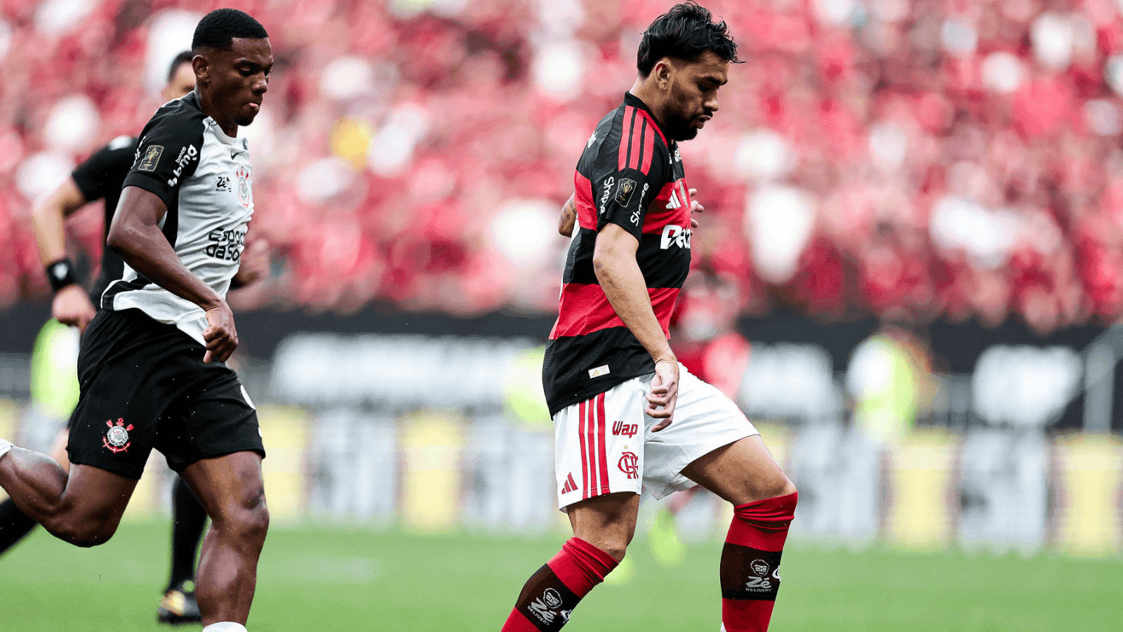 Lucas Paquetá em ação pelo Flamengo