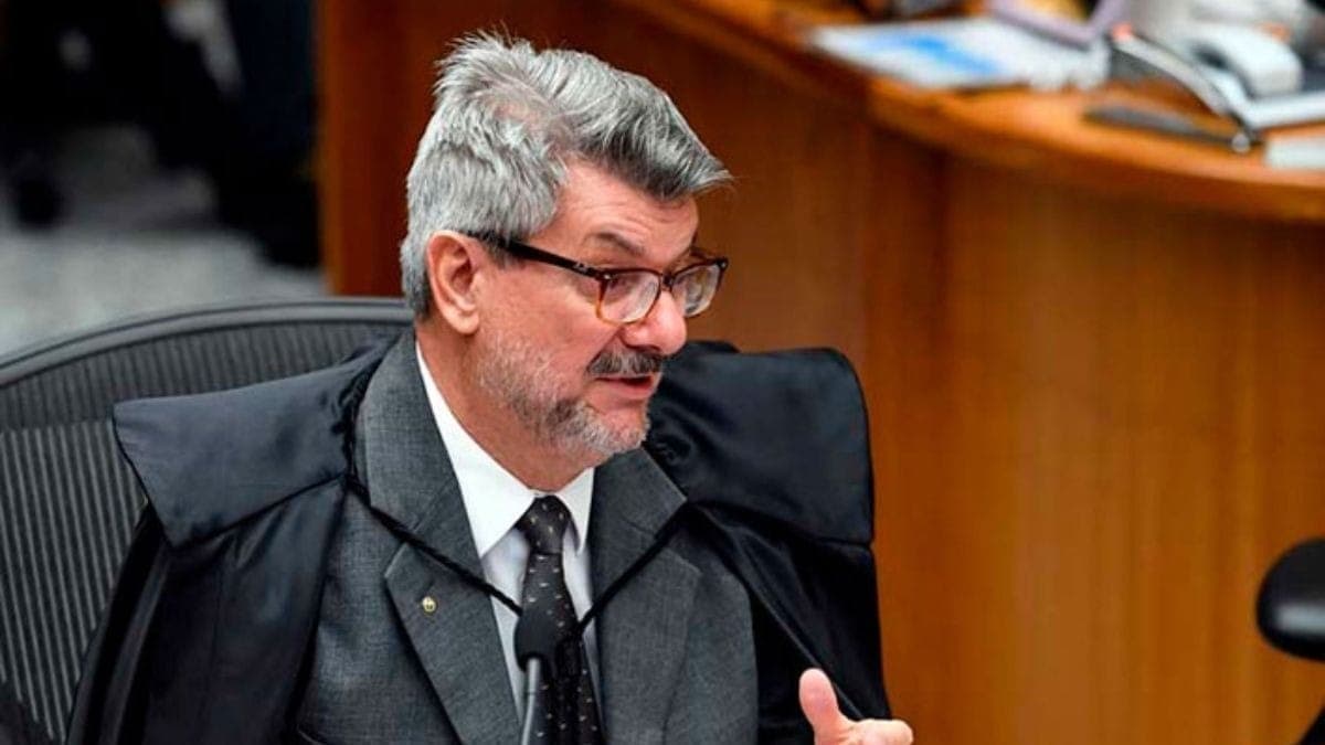 Ministro Marco Buzzi 