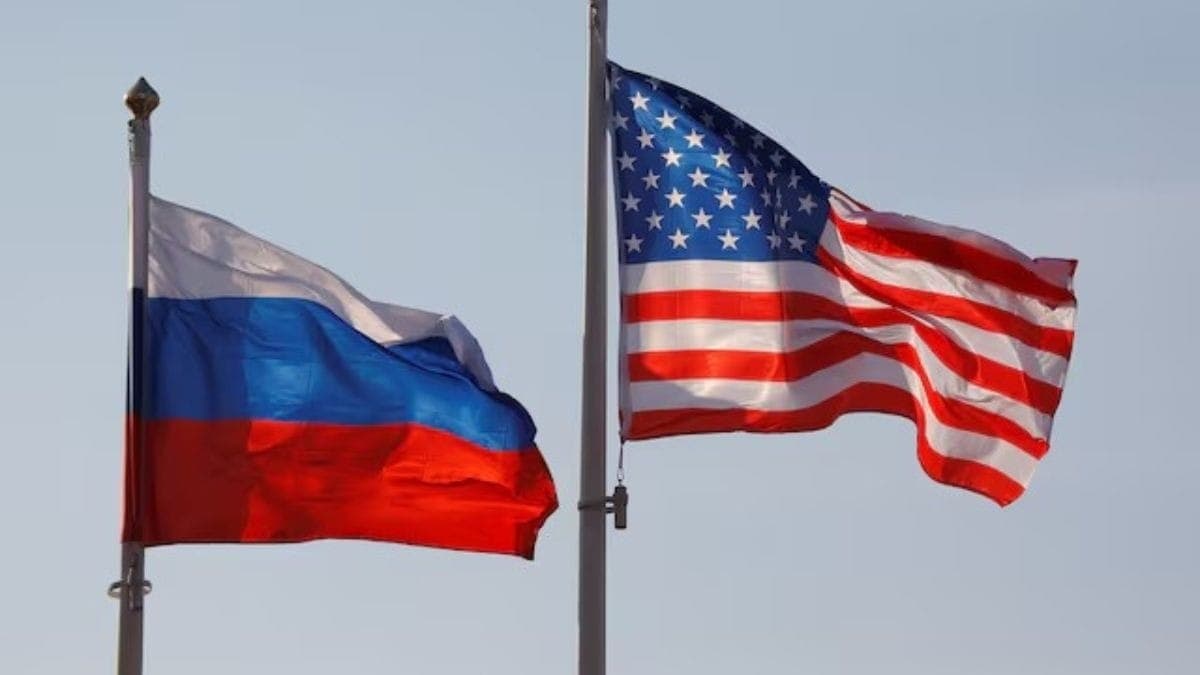 Bandeiras da Rússia e dos EUA