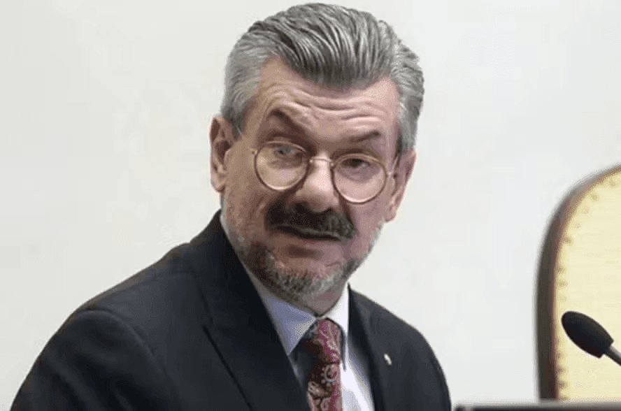 Ministro Marco Buzzi