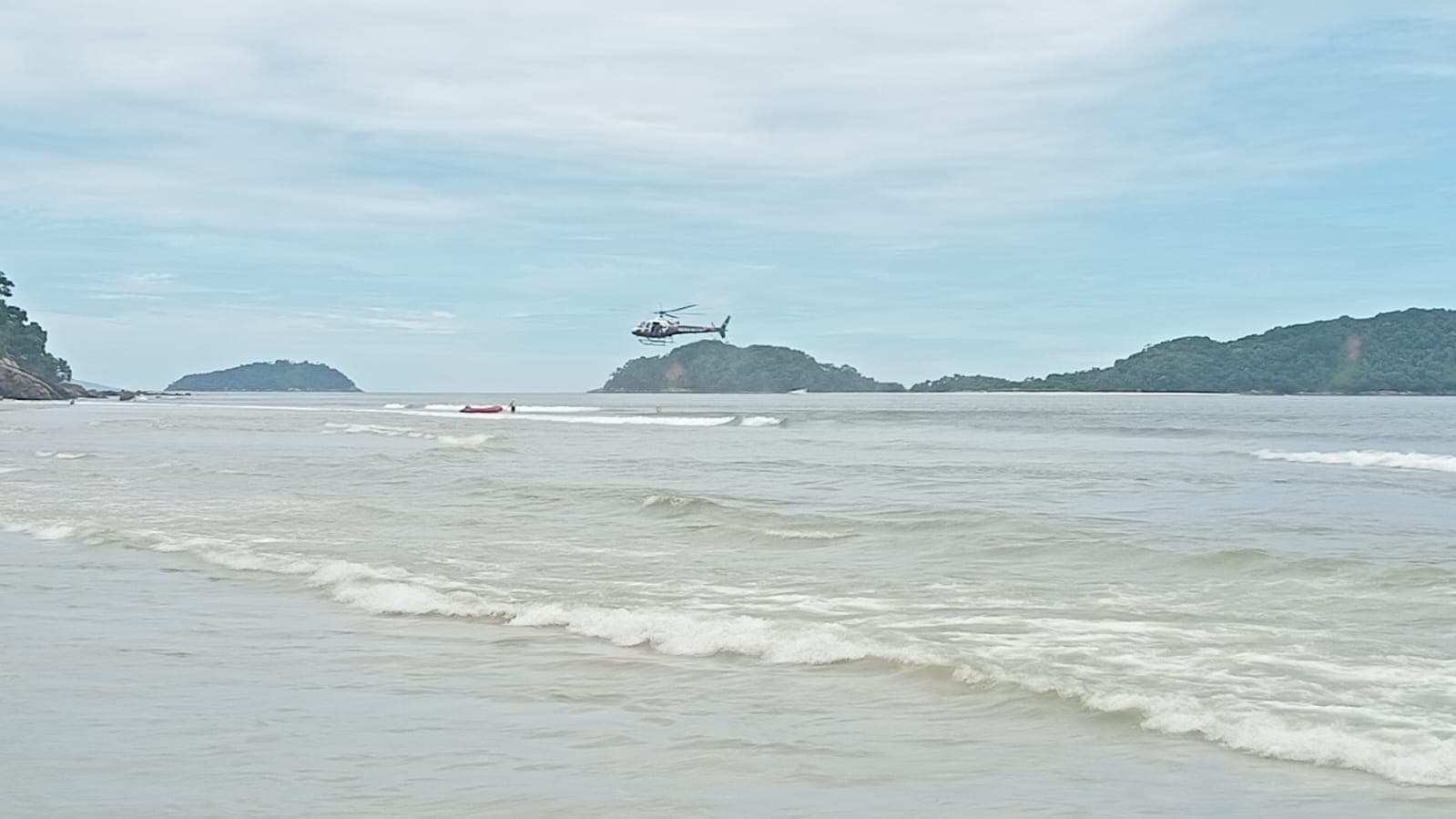 GBMar entra no 4º dia de buscas por jovem desaparecido em São Sebastião