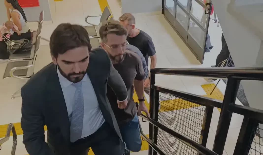 Donos de academia 