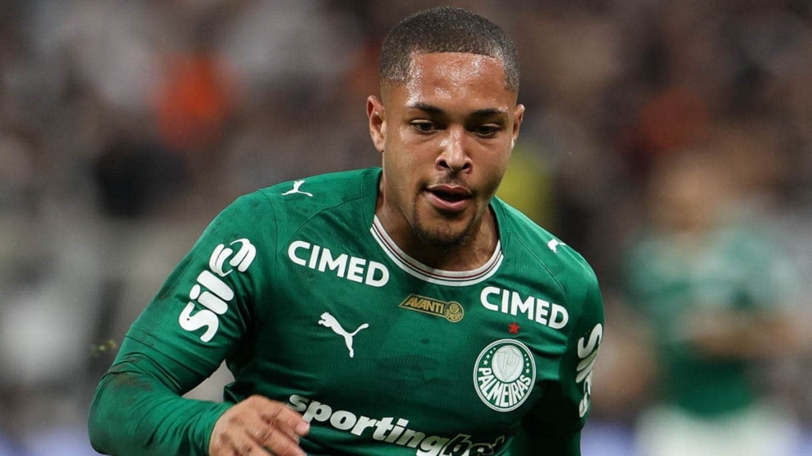 Vitor Roque, atacante do Palmeiras