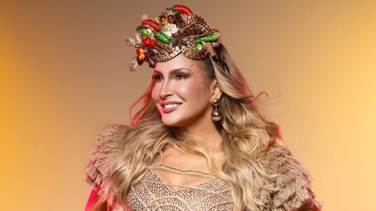 Claudia Leitte abriu Carnaval de Cajazeiras