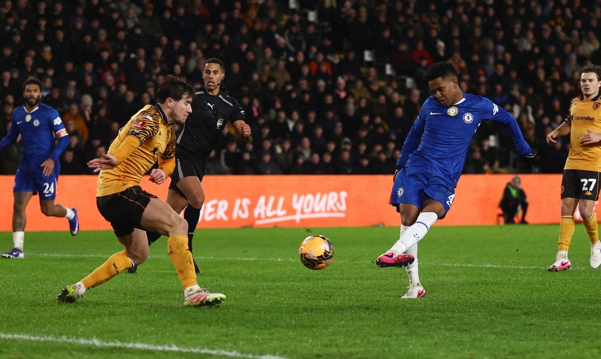Estêvão marcou na classificação do Chelsea