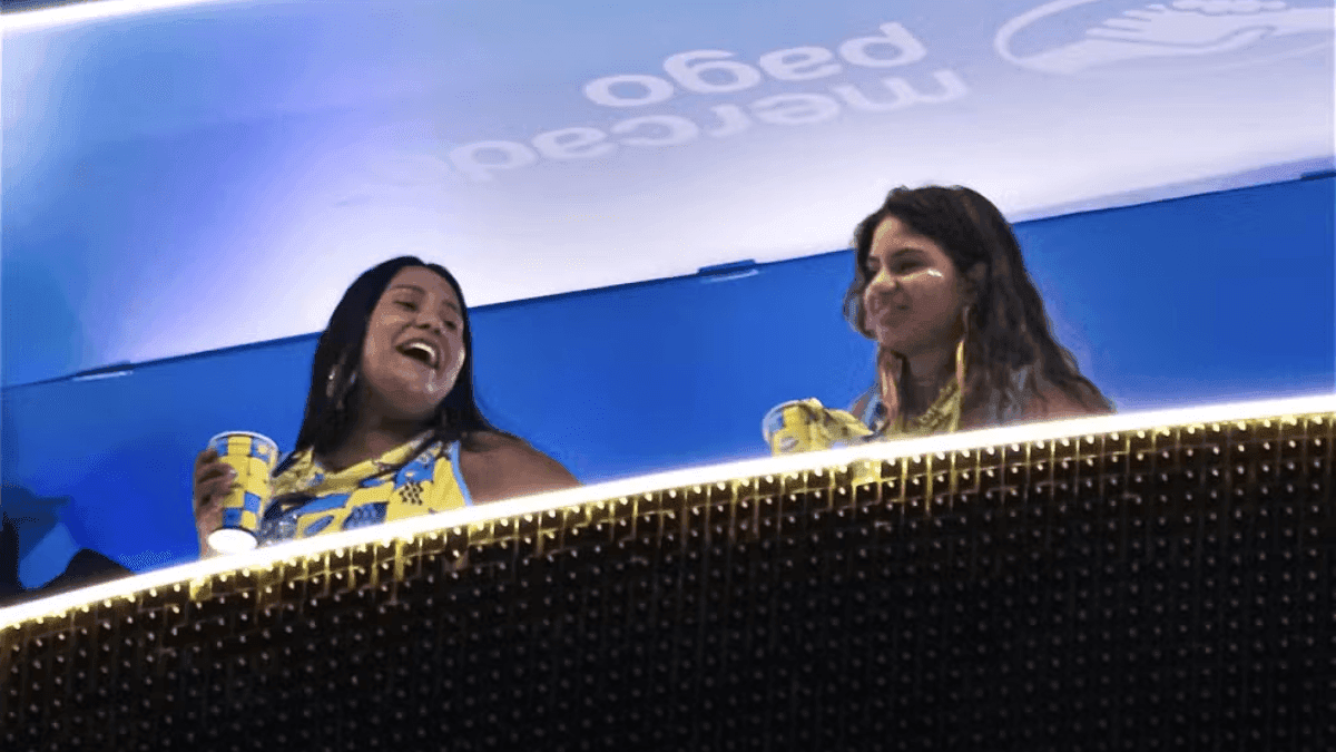 Chay e Gabi na Sapucaí
