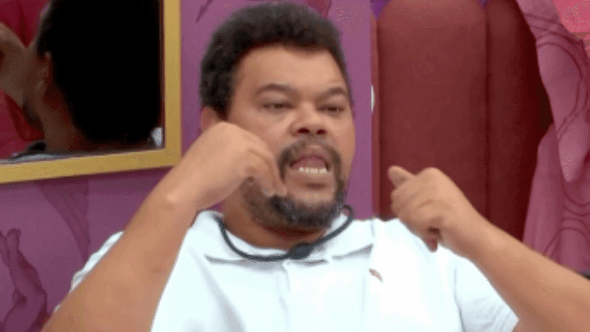 Babu detona Ana Paula Renault