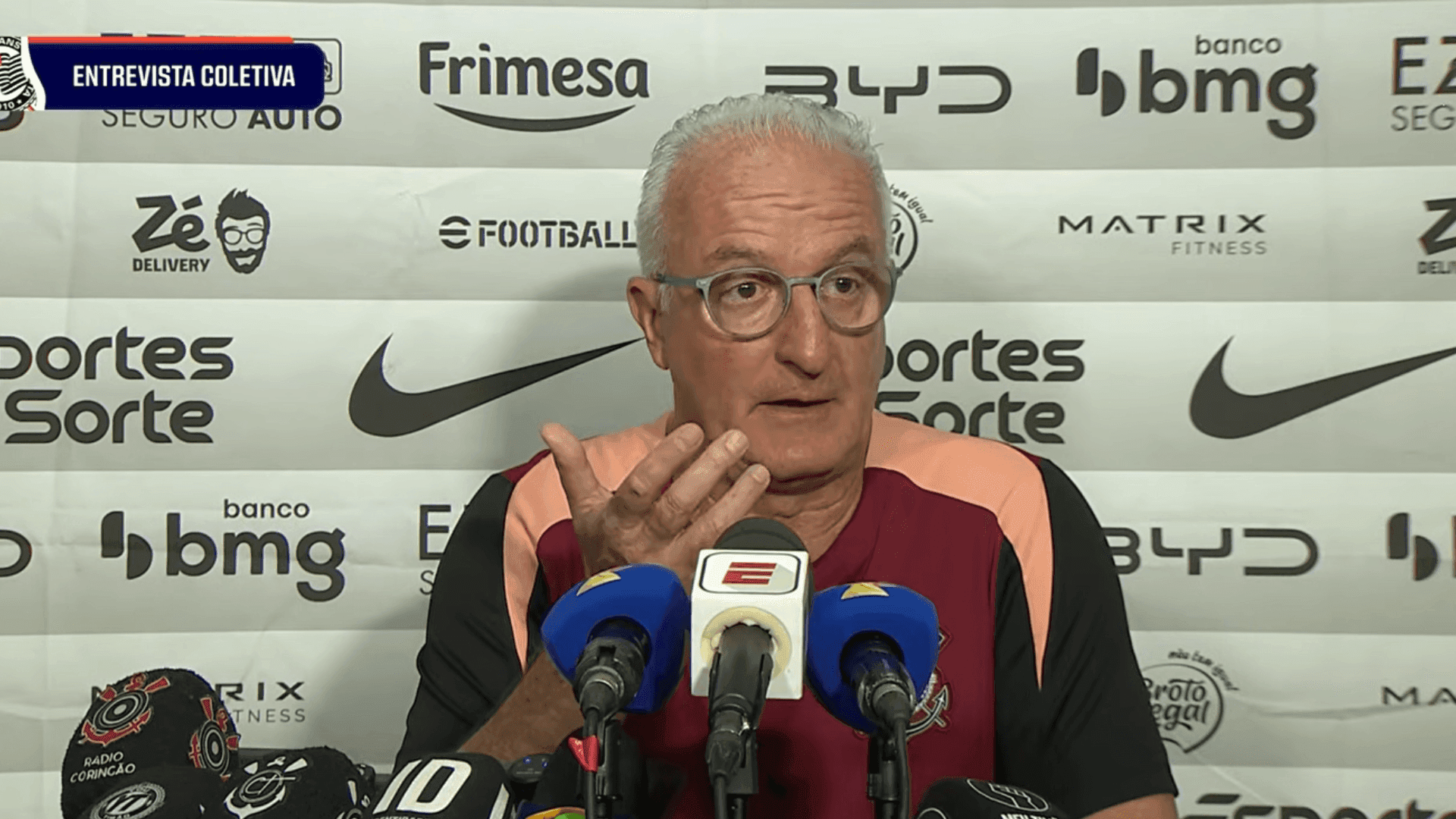 Dorival concede coletiva pós eliminação 