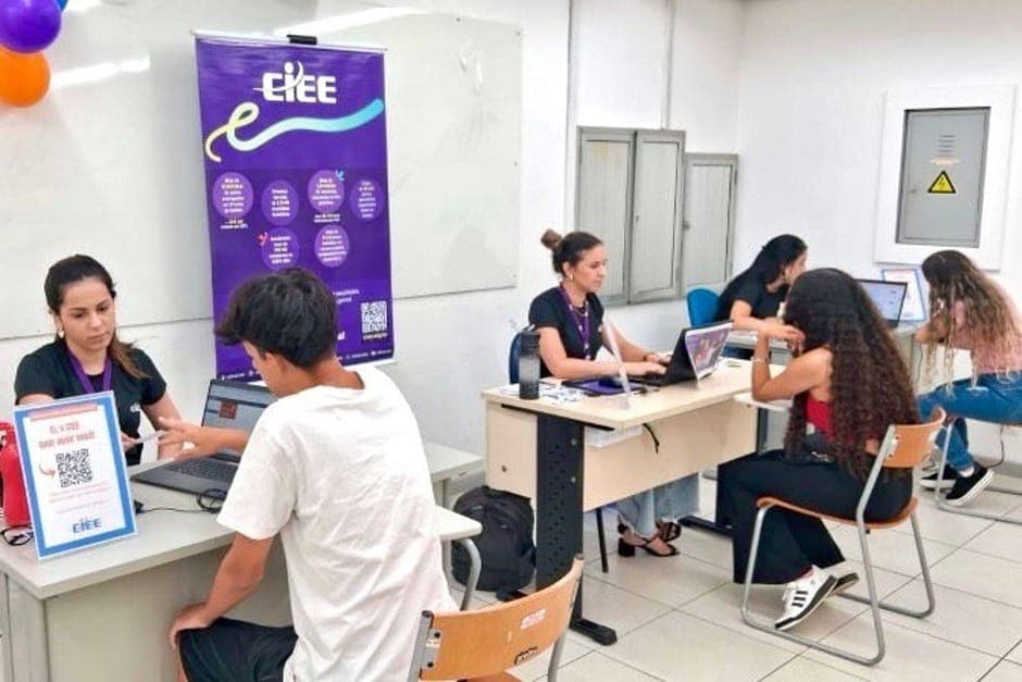 PAT de São José dos Campos e CIEE oferecem 429 vagas de estágio