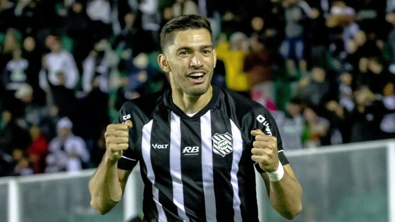 Figueirense encara o Azuriz pela Copa do Brasil