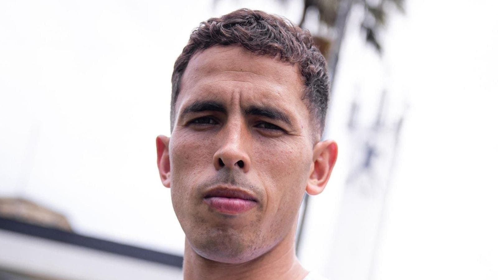 Christian Oliva, volante do Santos