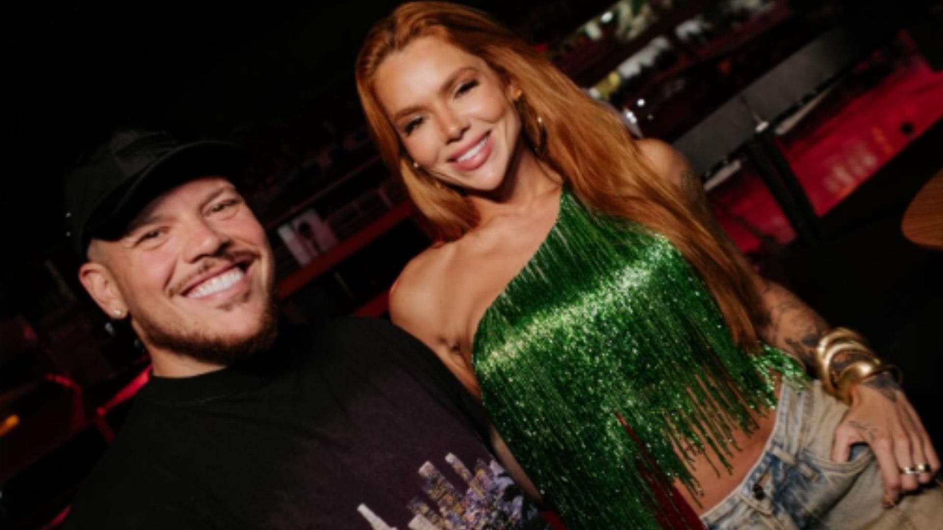 Ferrugem e Thaís Vasconcellos