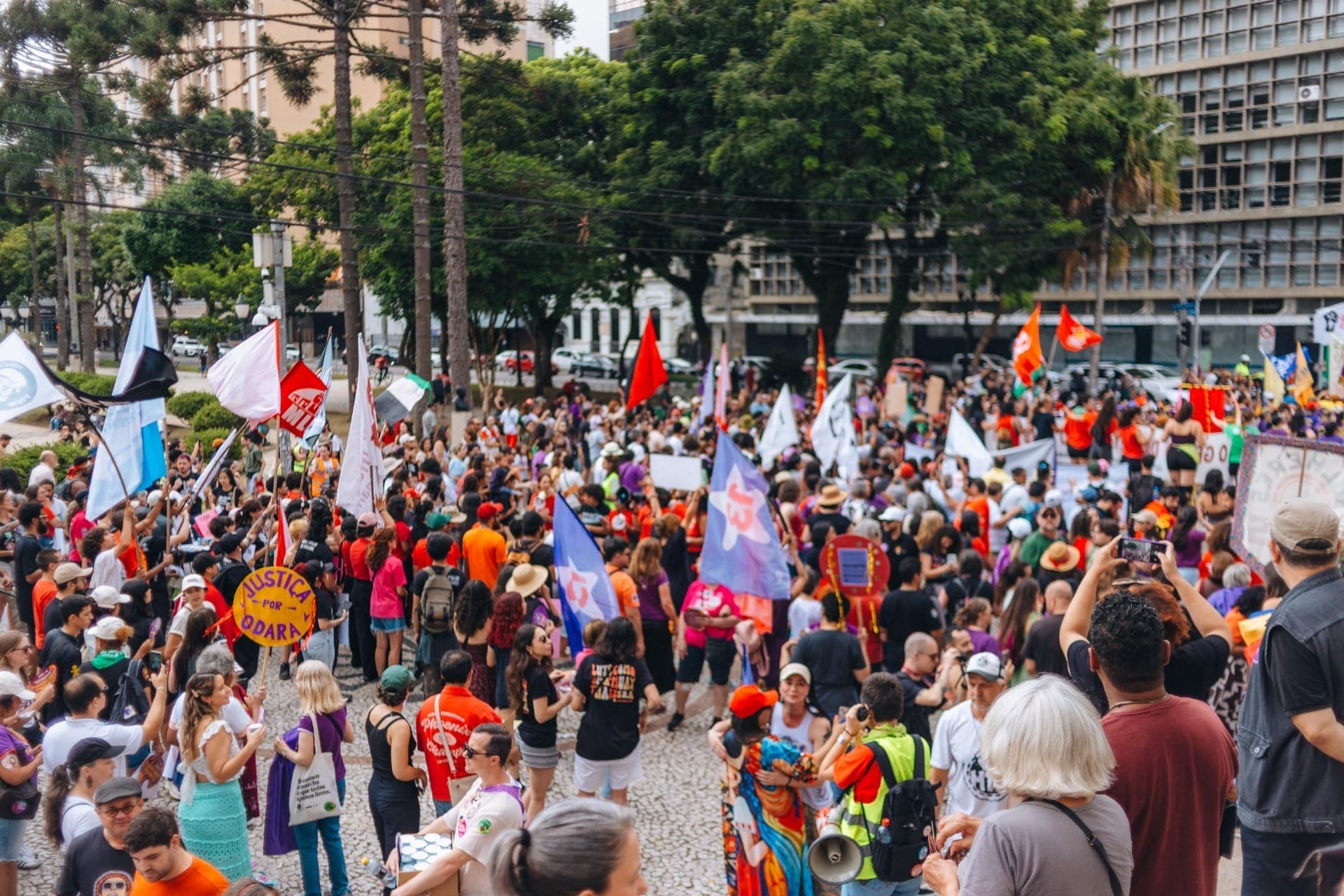 Marcha das Mulheres em Curitiba 