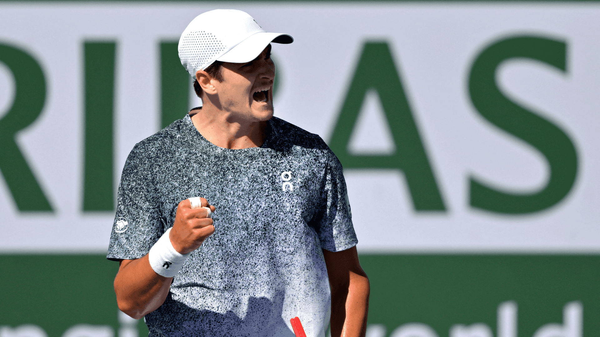 Fonseca encara Sinner nas oitavas do Masters 100