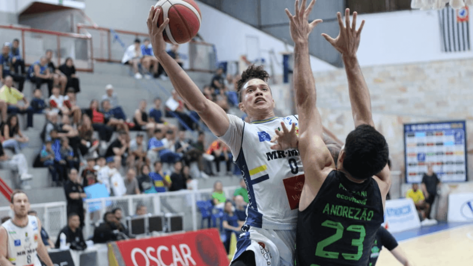 O Dragão dominou a segunda metade da partida 