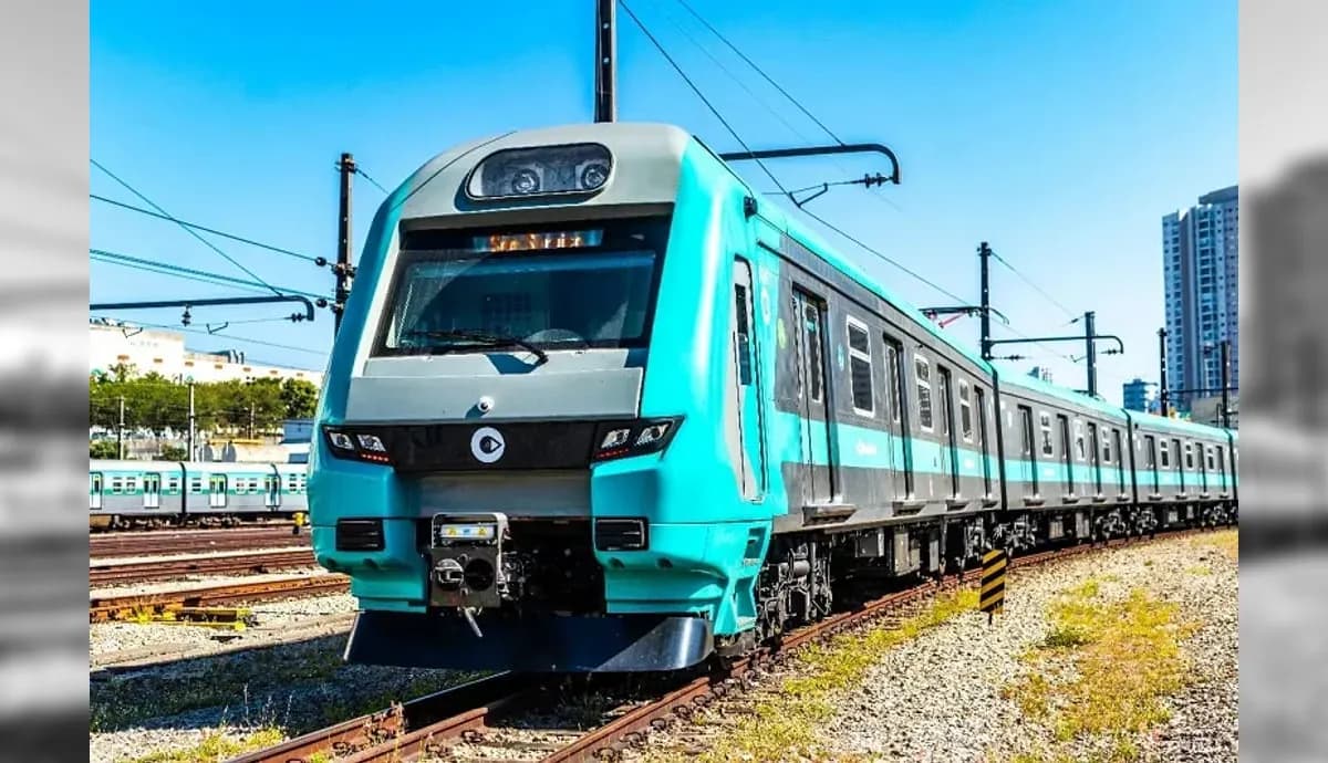 Linha 8-Diamante tem serviço interompido