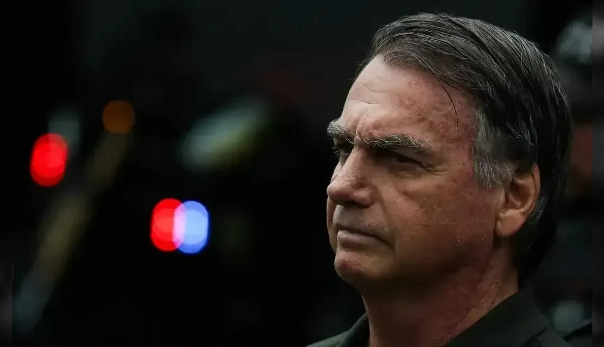 Bolsonaro segue internado em Brasília