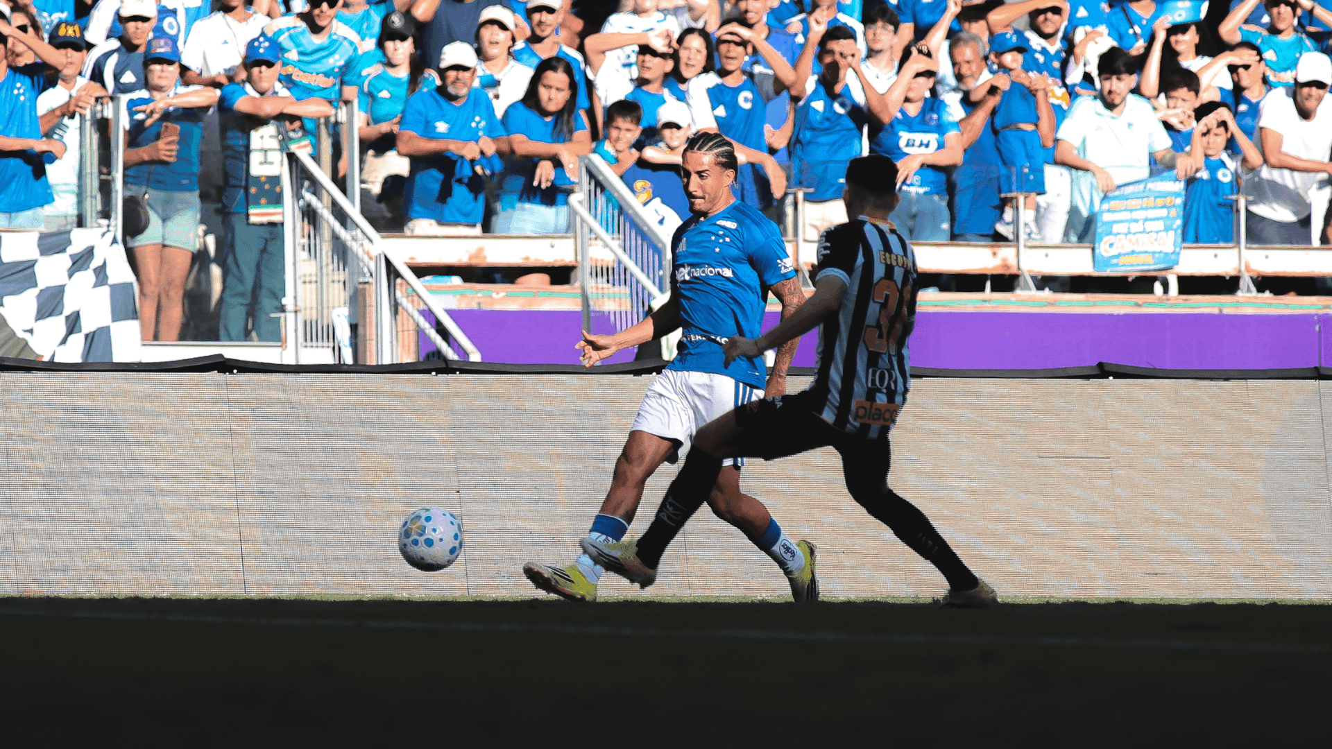 Cruzeiro empata com o Santos no Mineirão
