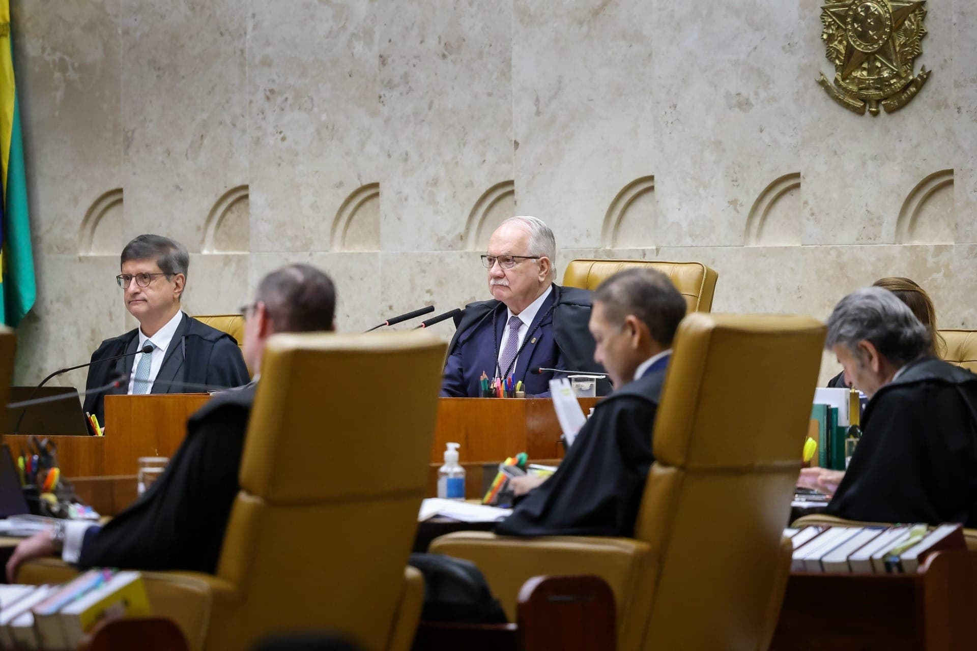 STF durante julgamento dos "penduricalhos"