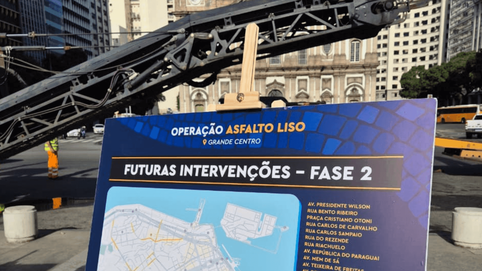 Obra de intervenção dos asfaltos do Centro