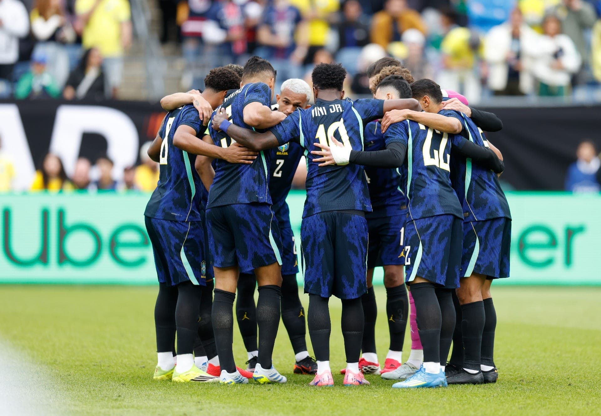 Elenco da Seleção Brasileira contra a França