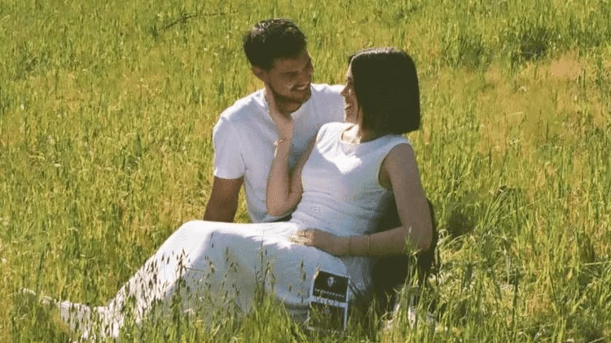 Taylor Lautner anuncia gravidez da esposa