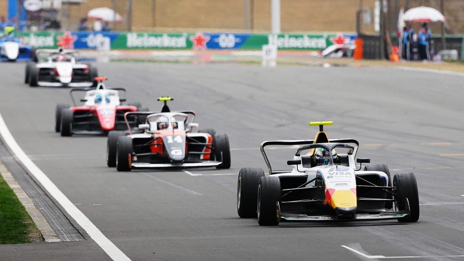 Mudança não impacta número de corridas de 2026: temporada continuará com 14 provas
