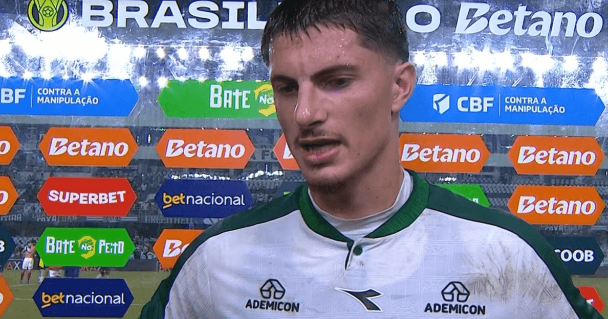Cóser, zagueiro do Coritiba