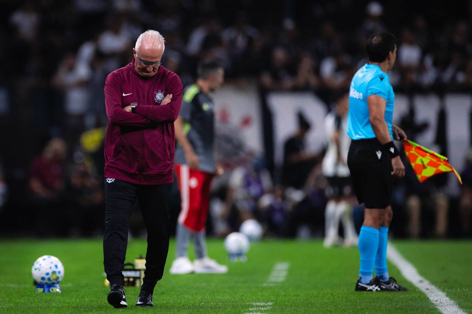 Dorival Junior foi demitido pelo Corinthians