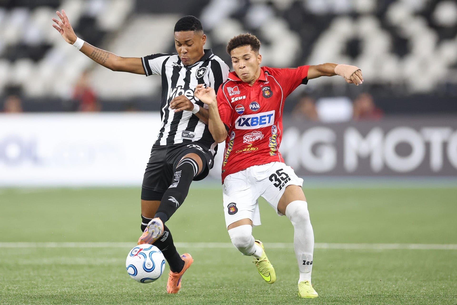 Botafogo estreia na Sul-Americana