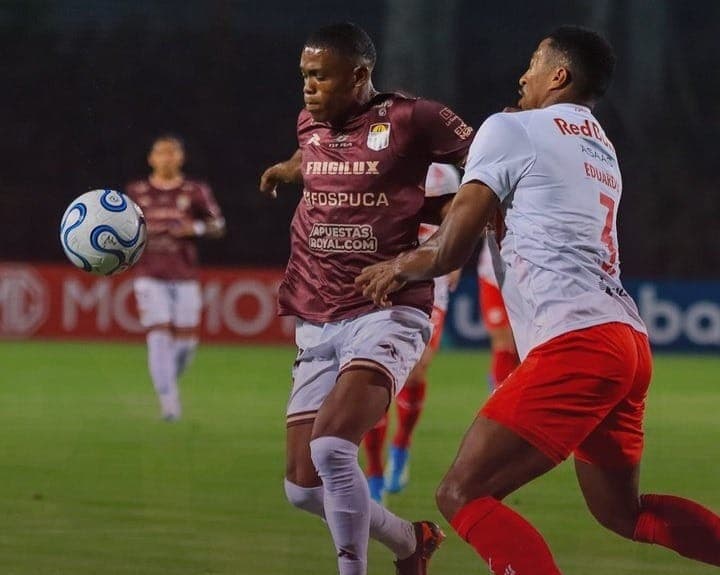 Carabobo x RB Bragantino