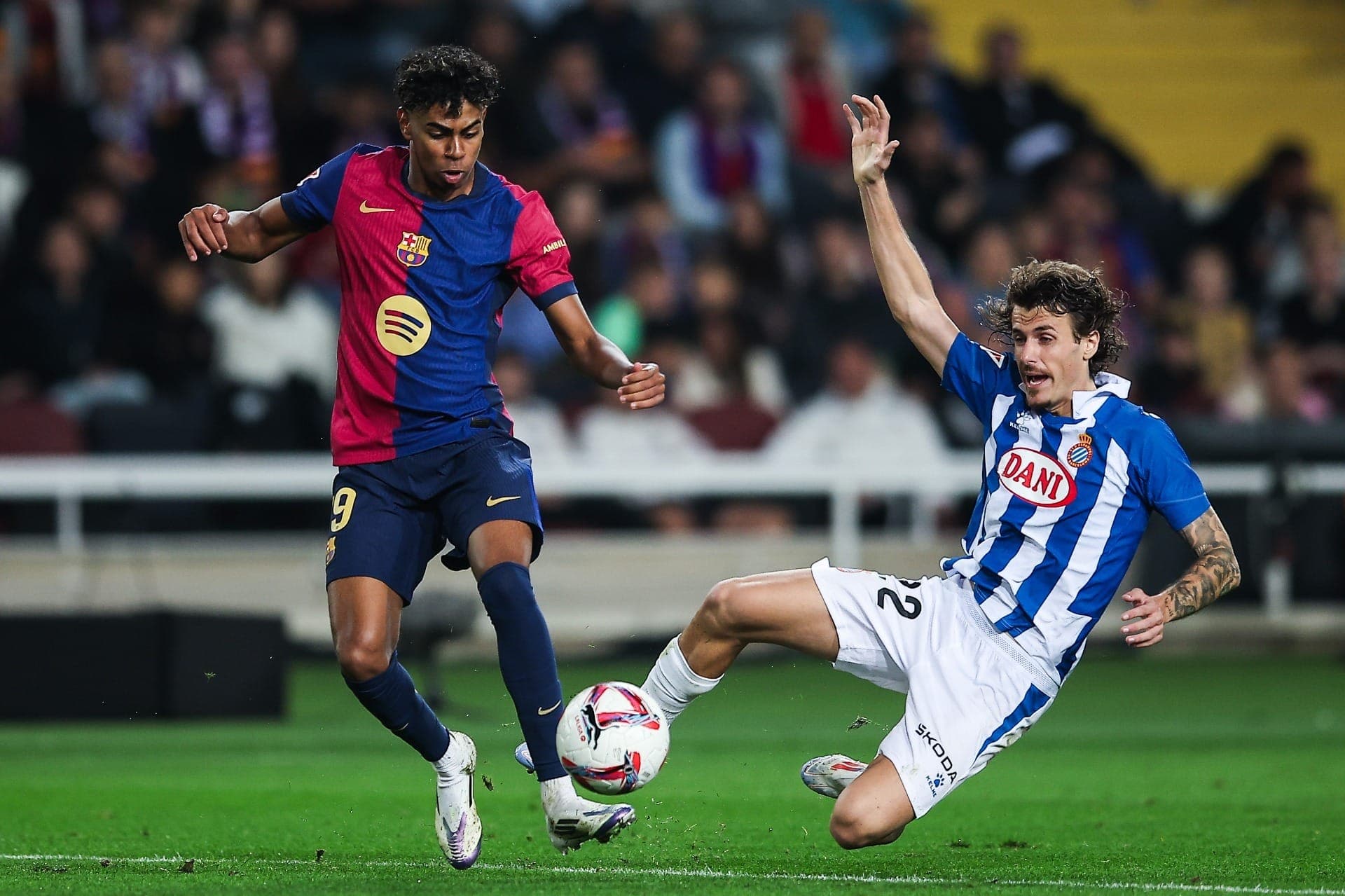 Barcelona x Espanyol em clássico em 2025