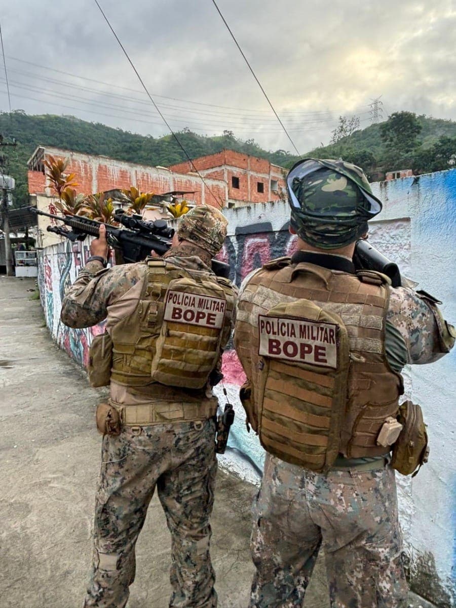 Operação no Jardim Novo