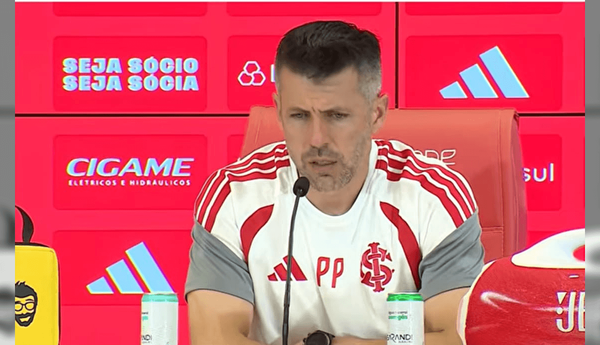 Paulo Pezzolano, técnico do Inter