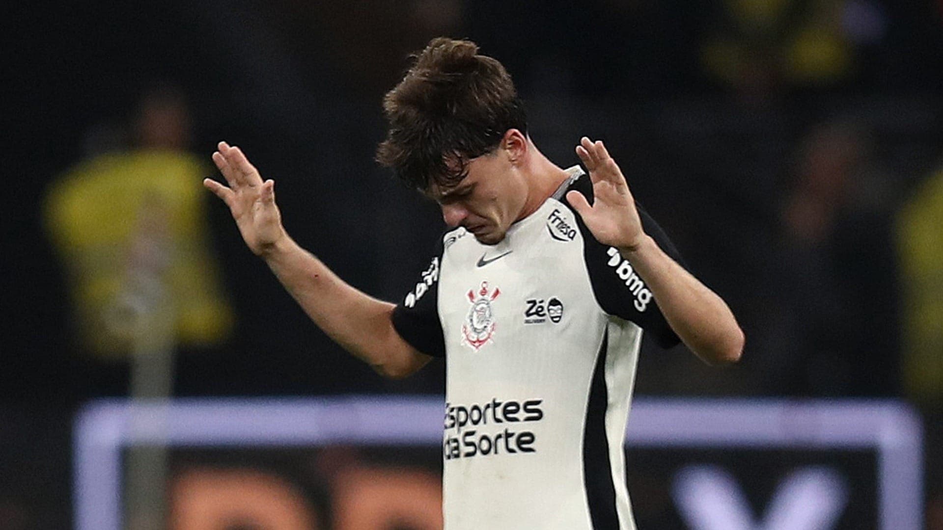 Breno Bidon, volante do Corinthians