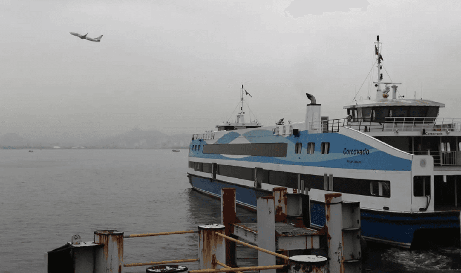 Governo do Rio promete investimento nas barcas