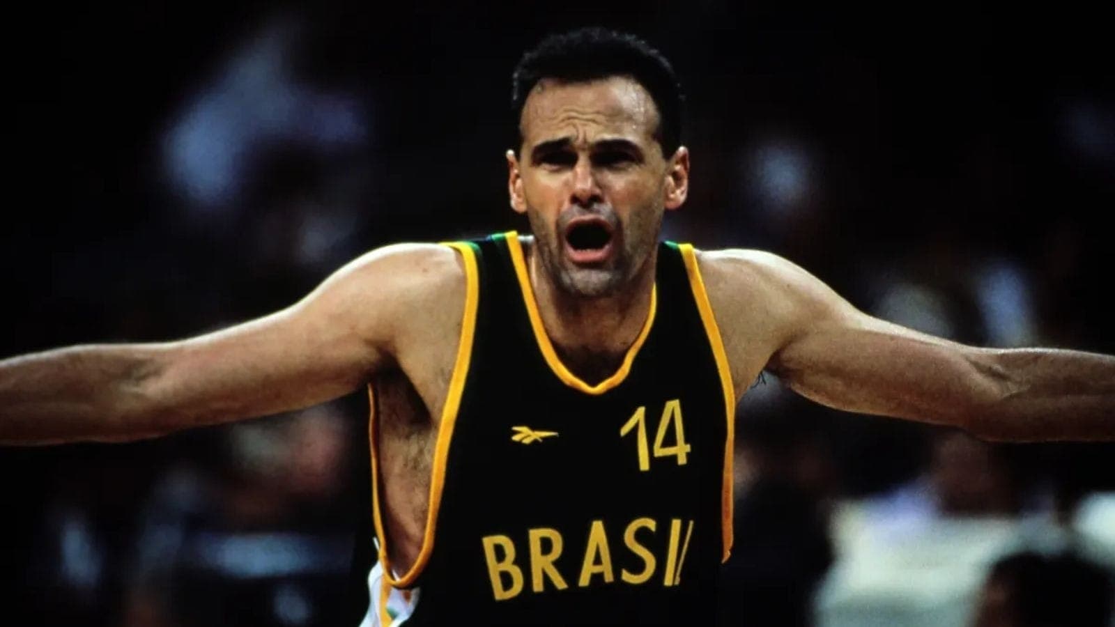 Oscar Schmidt em ação pela Seleção Brasileira