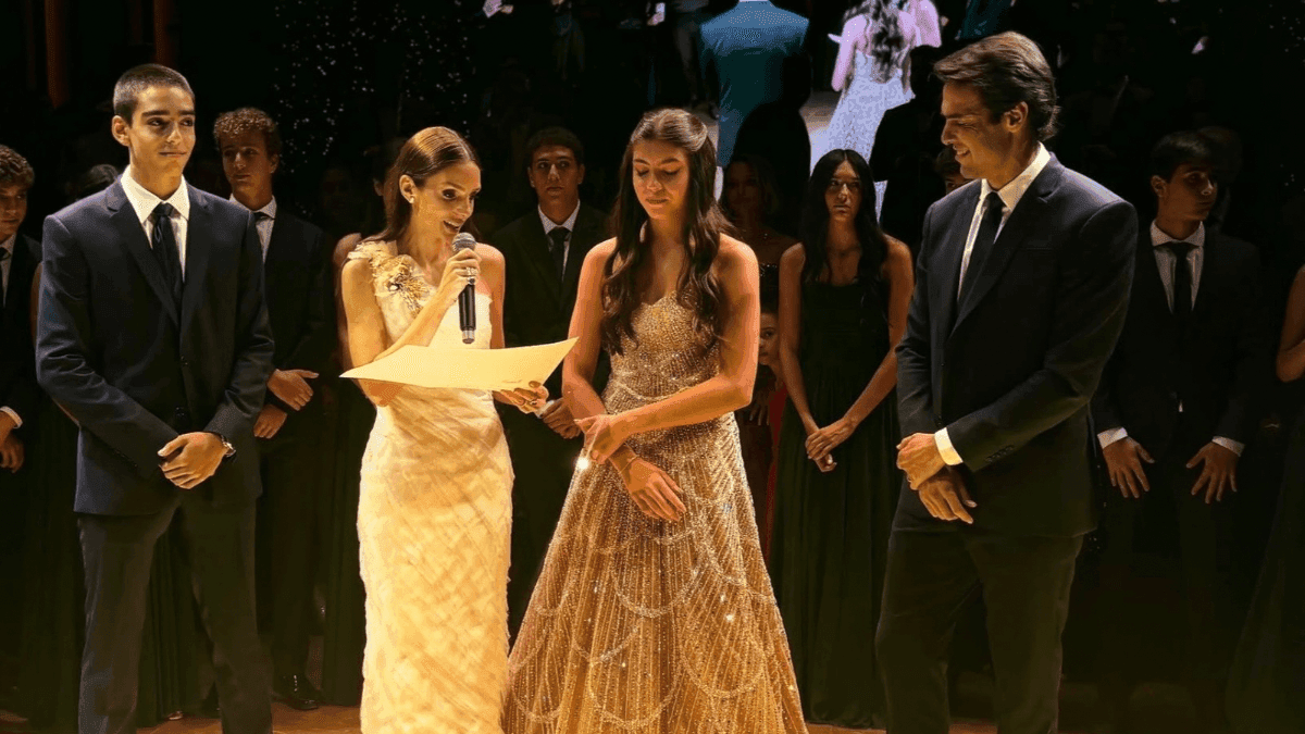 Kaká e sua filha na festa de 15 anos