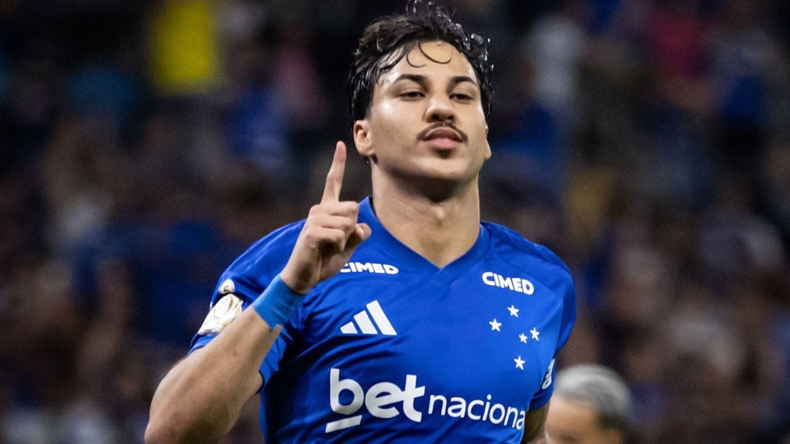 Kaio Jorge marcou de pênalti contra o Goiás