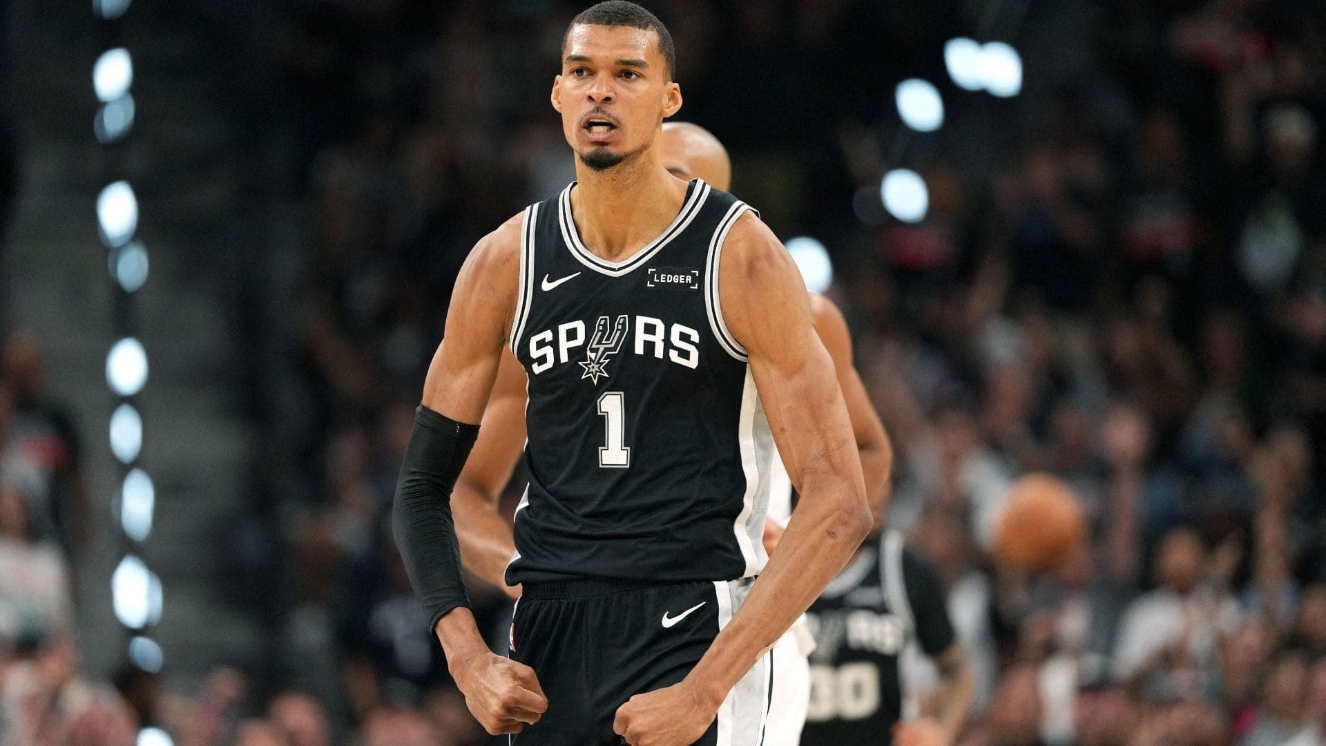 Spurs lideram série contra o Wolves no Oeste