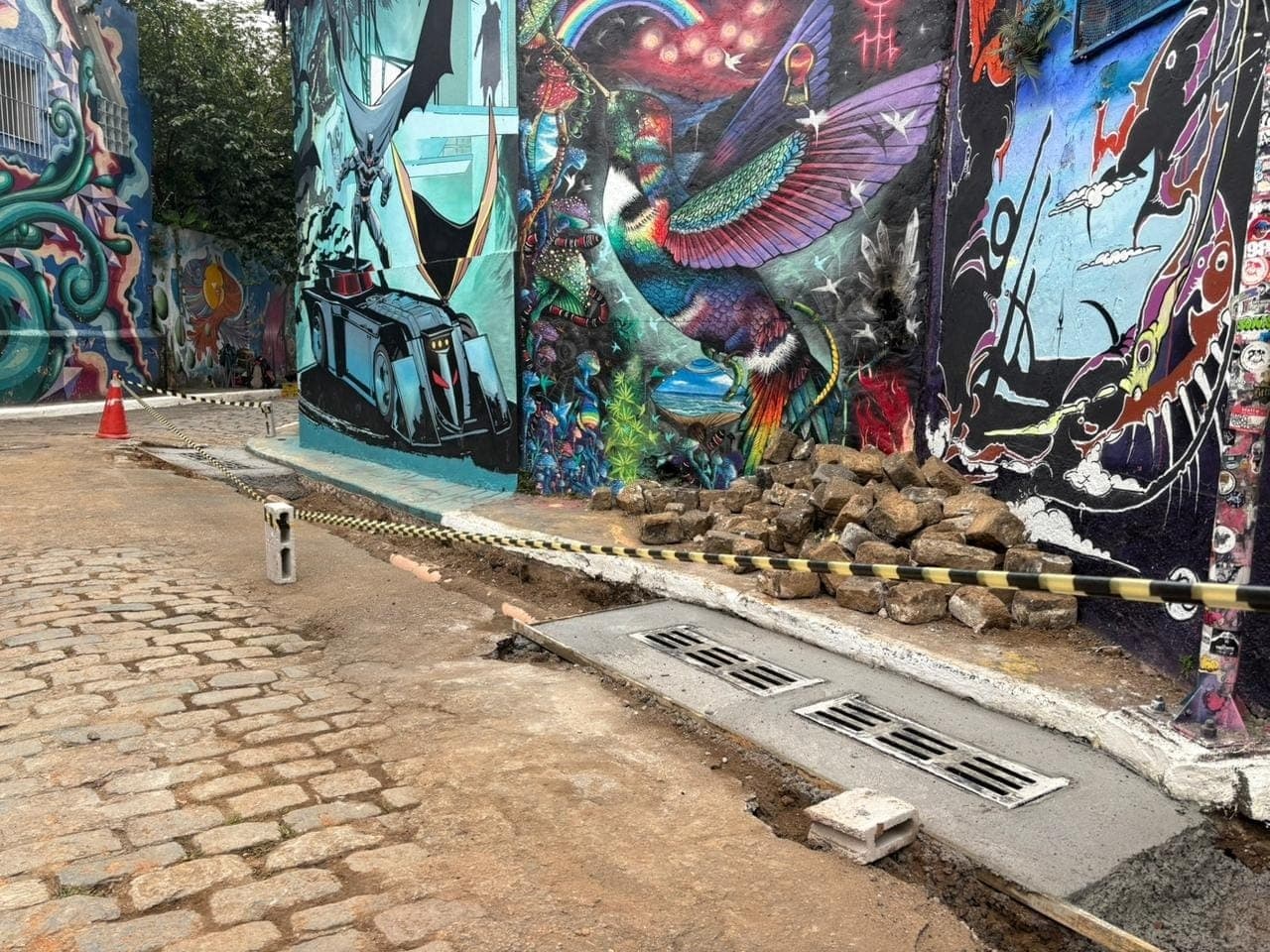 Beco do Batman entra em obras