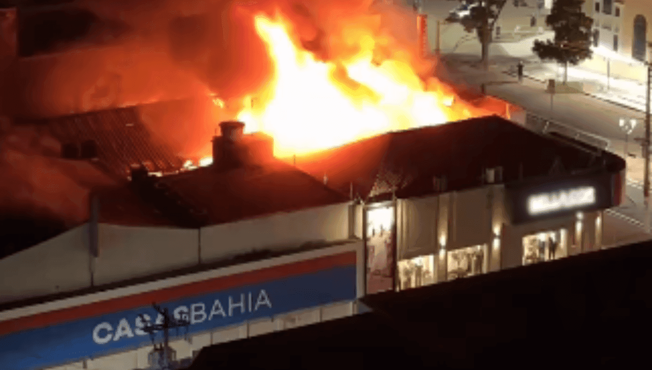 Incêndio Casas Bahia